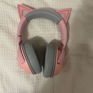 Pink RAZER kraken cat ear headphones!